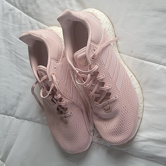 ADIDAS PUREBOOST 21 RUNNING SHOES  9.5 - Picture 2 of 12